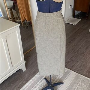 Vintage 1950s Wool Houndstooth Pencil Skirt